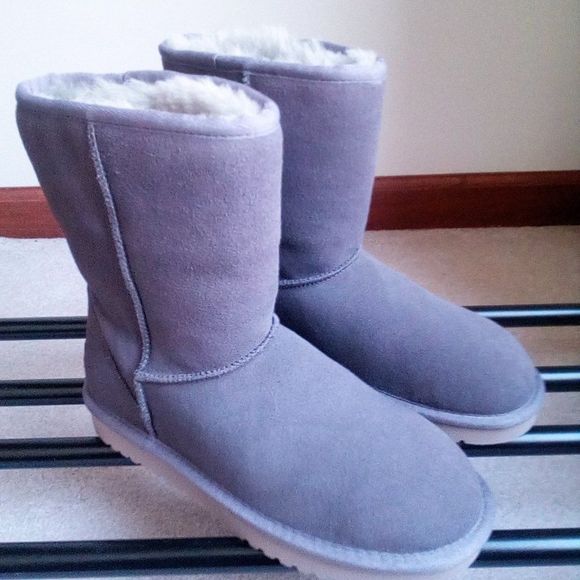 KOOLABURRA BY UGG CLASSIC SHORT Womens BOOTS NEW - Picture 3 of 8